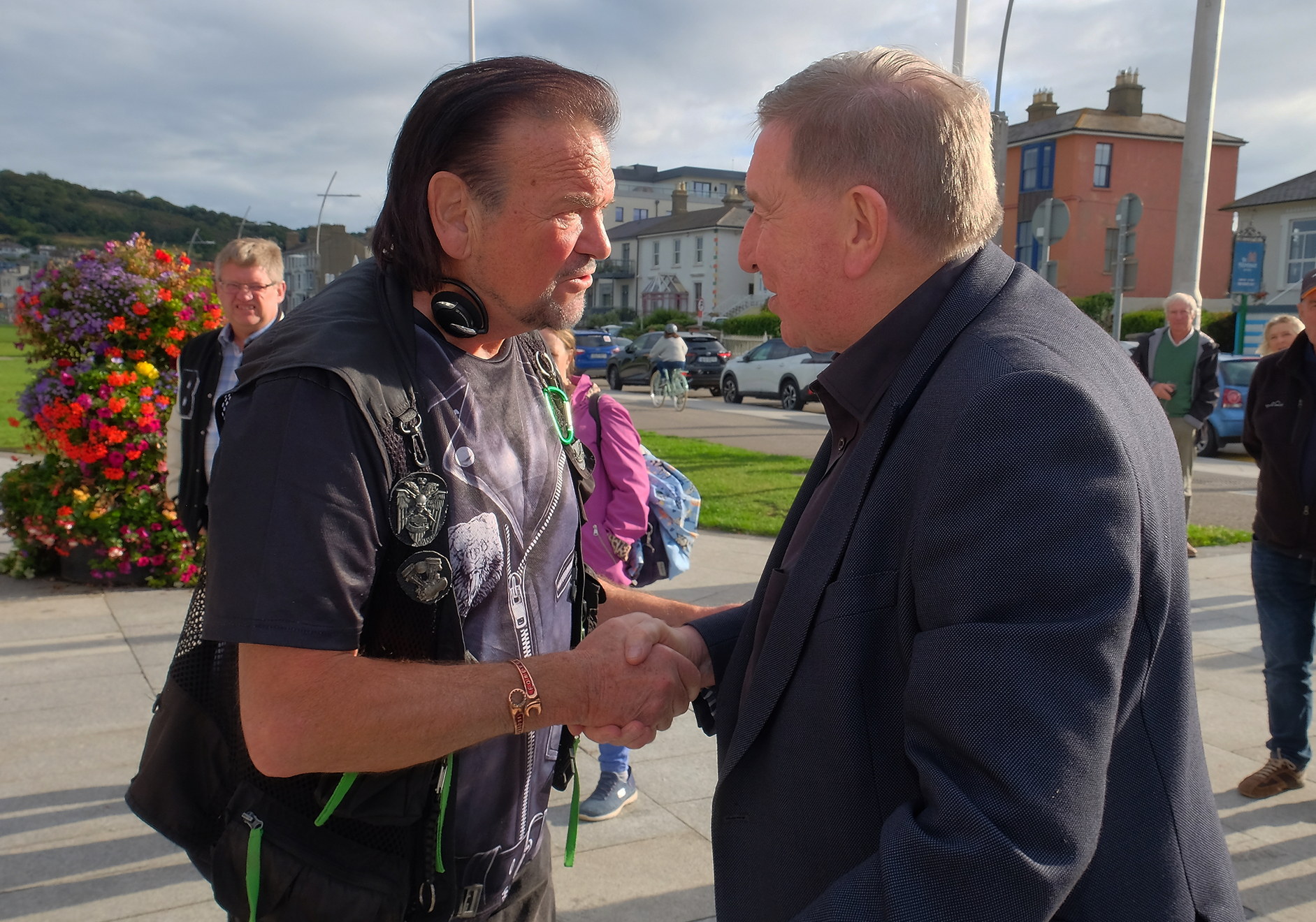 Bagatelle play Bray Seafront

The Seafront Bray

07 September 2025

Credit: LiamMcArdle.com