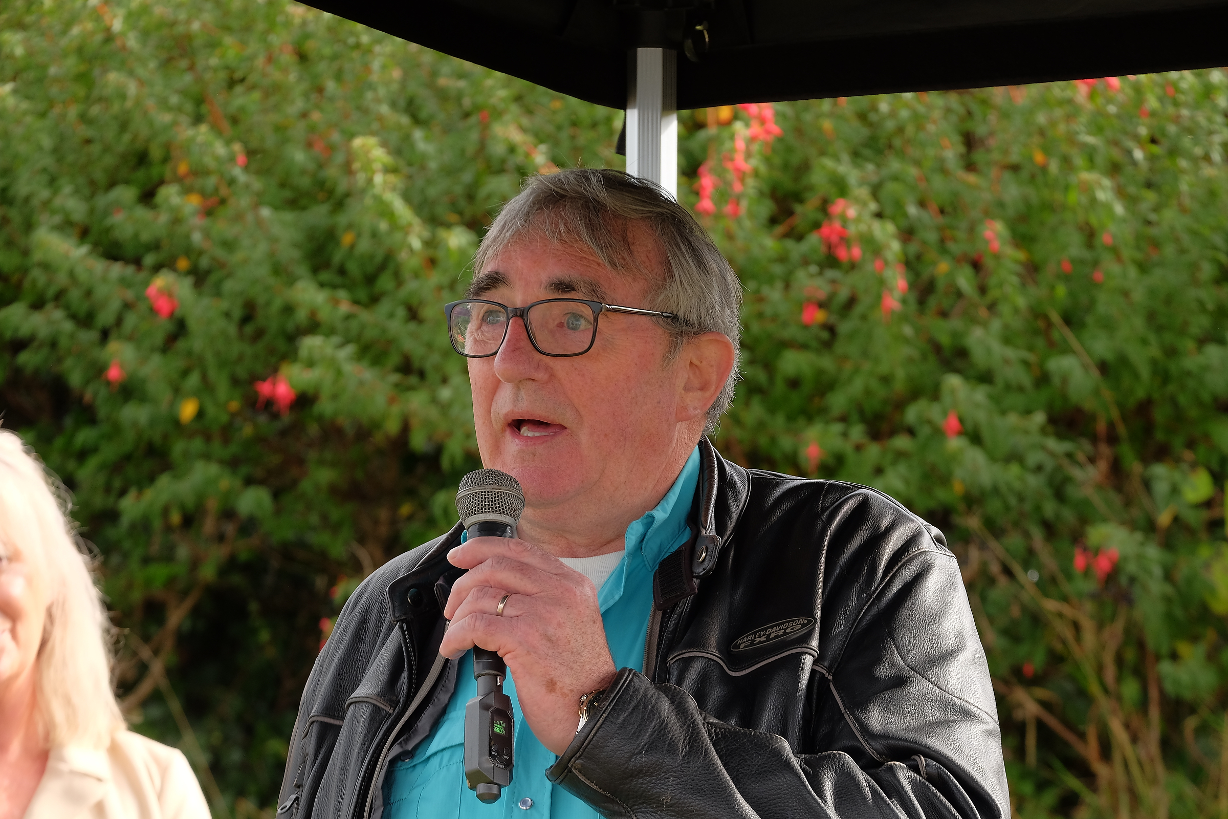 Bagatelle Bench unveiled on Bray Head
Ken Doyle of legendary Bagatelle with Erika Doyle - Cathaoirleach Bray Municipal District unveils a new bench to celebrate Bagatelle
Bray 

07 September 2025

Credit: LiamMcArdle.com