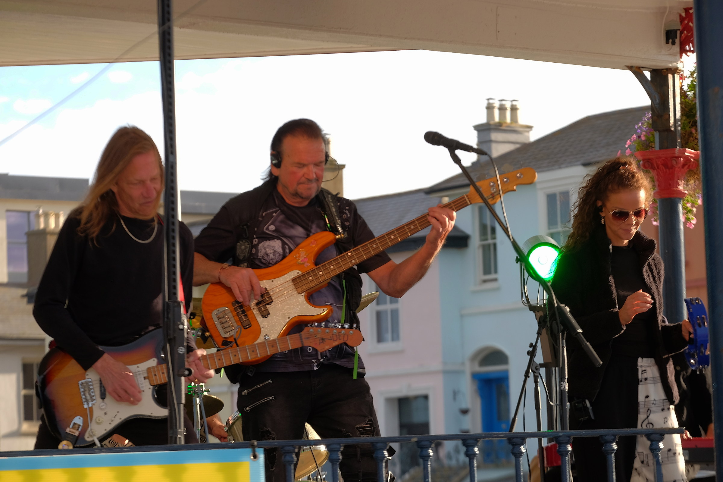 Bagatelle play Bray Seafront

The Seafront Bray

07 September 2025

Credit: LiamMcArdle.com