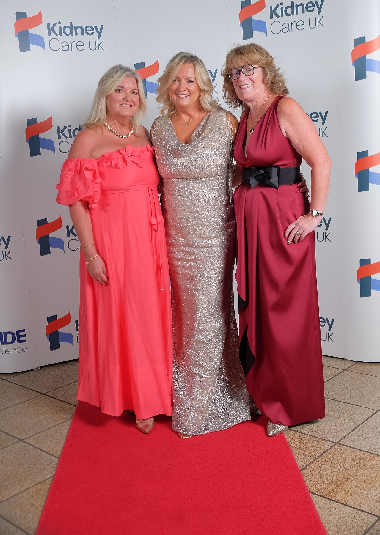 Elaine Dobson Jo-Anne Dobson and Sharon McMahon at Kidney Care Gala

3 October 2025
Titanic Belfast, Belfast  
CREDIT: LiamMcArdle.com