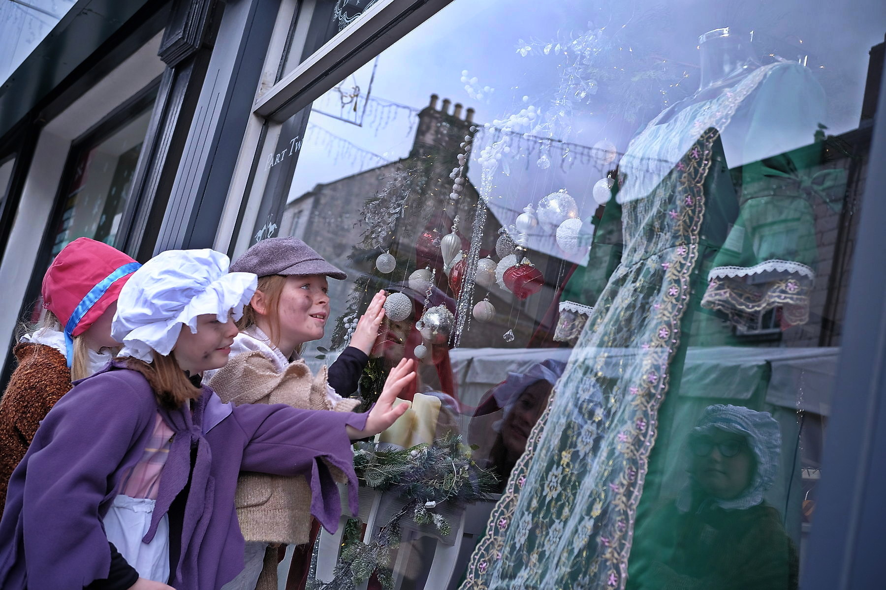 Street Urchins pictured enjoying the fun at Armagh Georgian Festival on Saturday 29 November 2025. The annual event depicting the cityÕs Georgian heritage and history marks the start of the Christmas season in Armagh.29 November 2025City Centre Armagh  CREDIT: LiamMcArdle.com29 November 2025City Centre Armagh  CREDIT: LiamMcArdle.com