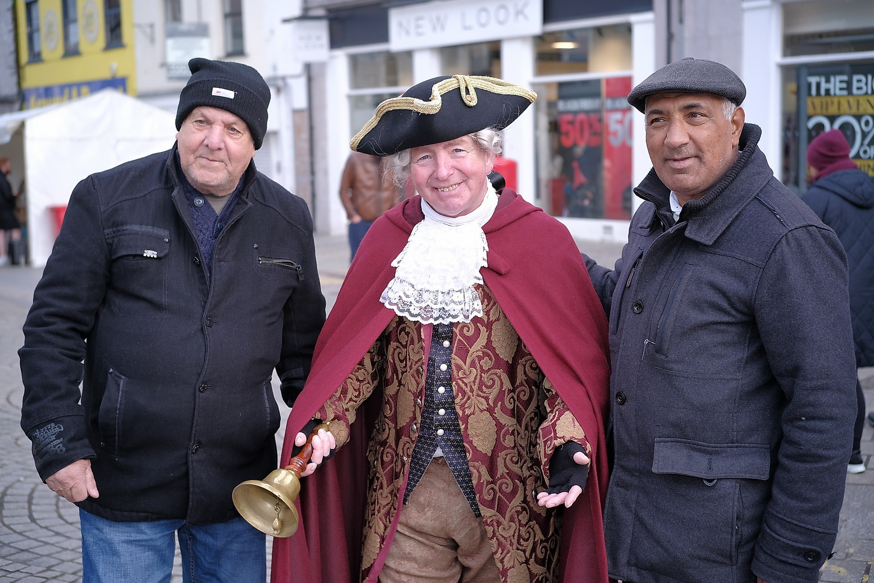 Meeting Living History Characters while enjoying the festive atmosphere at Armagh Georgian Festival on Saturday 29 November 2025.29 November 2025City Centre Armagh  CREDIT: LiamMcArdle.com29 November 2025City Centre Armagh  CREDIT: LiamMcArdle.com