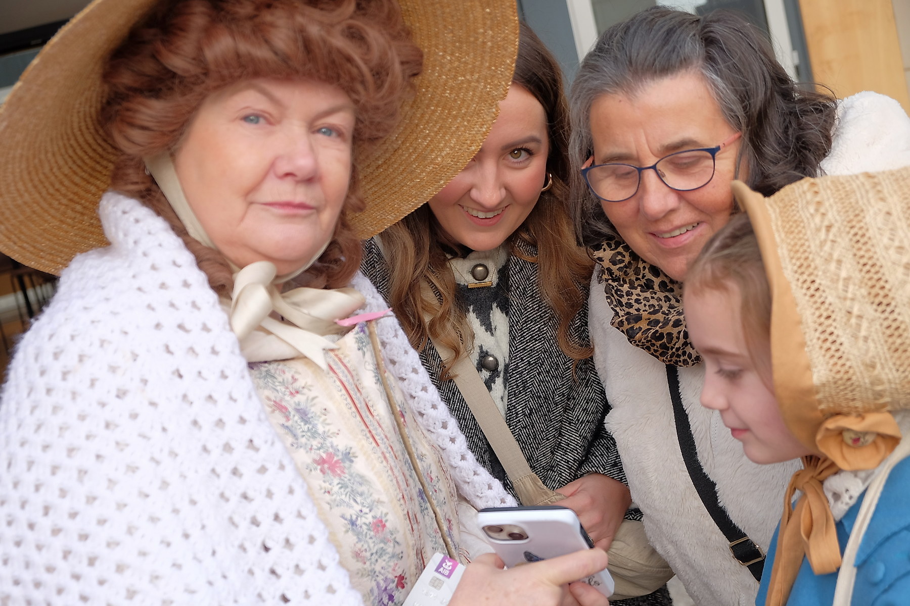 Enjoying the festive atmosphere at Armagh Georgian Festival on Saturday 29 November 2025.29 November 2025City Centre Armagh  CREDIT: LiamMcArdle.com29 November 2025City Centre Armagh  CREDIT: LiamMcArdle.com