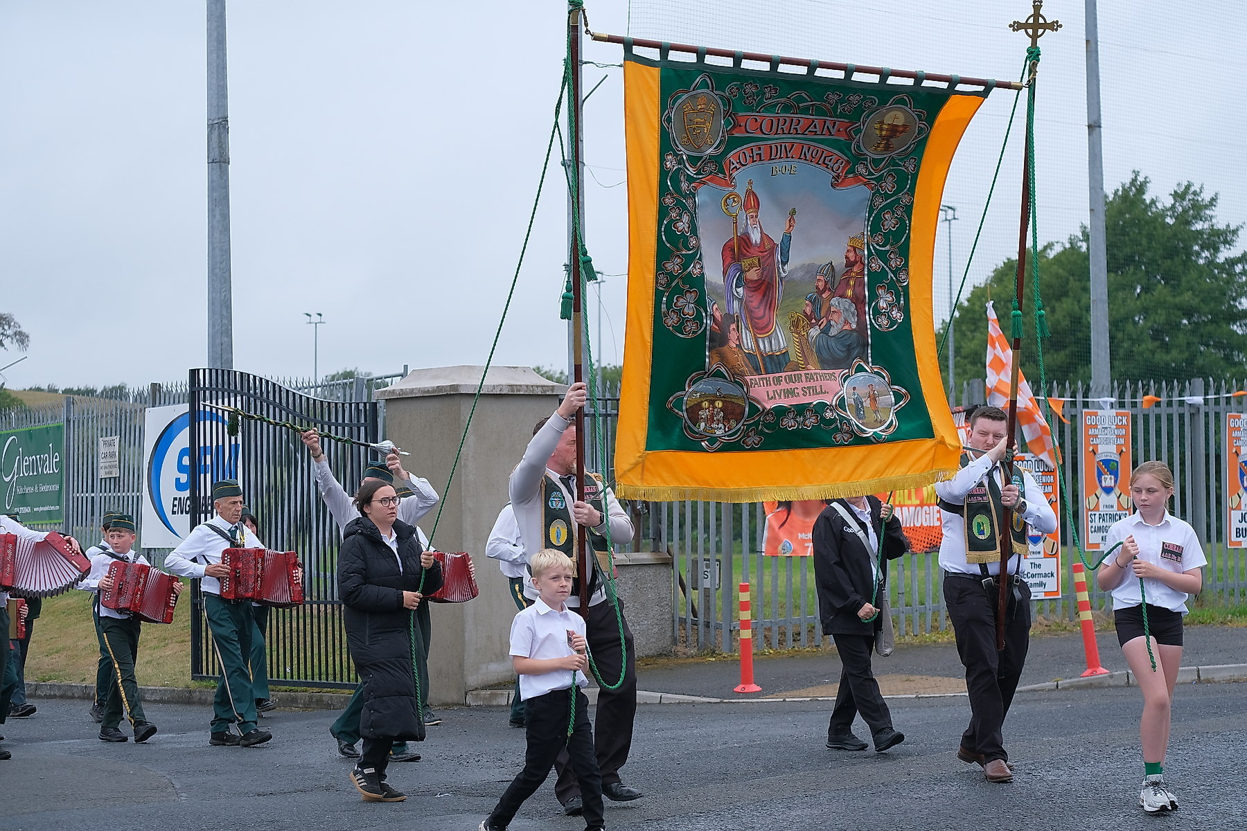 Thousands pack Keady for the Ancient Order of Hibernians Parade. The first time in 60 years Keady has hosted the annual event.16 August 2026Co.Armagh Keady   CREDIT: LiamMcArdle.com