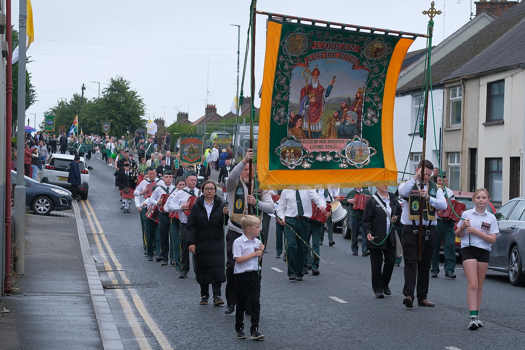 Thousands pack Keady for the Ancient Order of Hibernians Parade. The first time in 60 years Keady has hosted the annual event.16 August 2026Co.Armagh Keady   CREDIT: LiamMcArdle.com