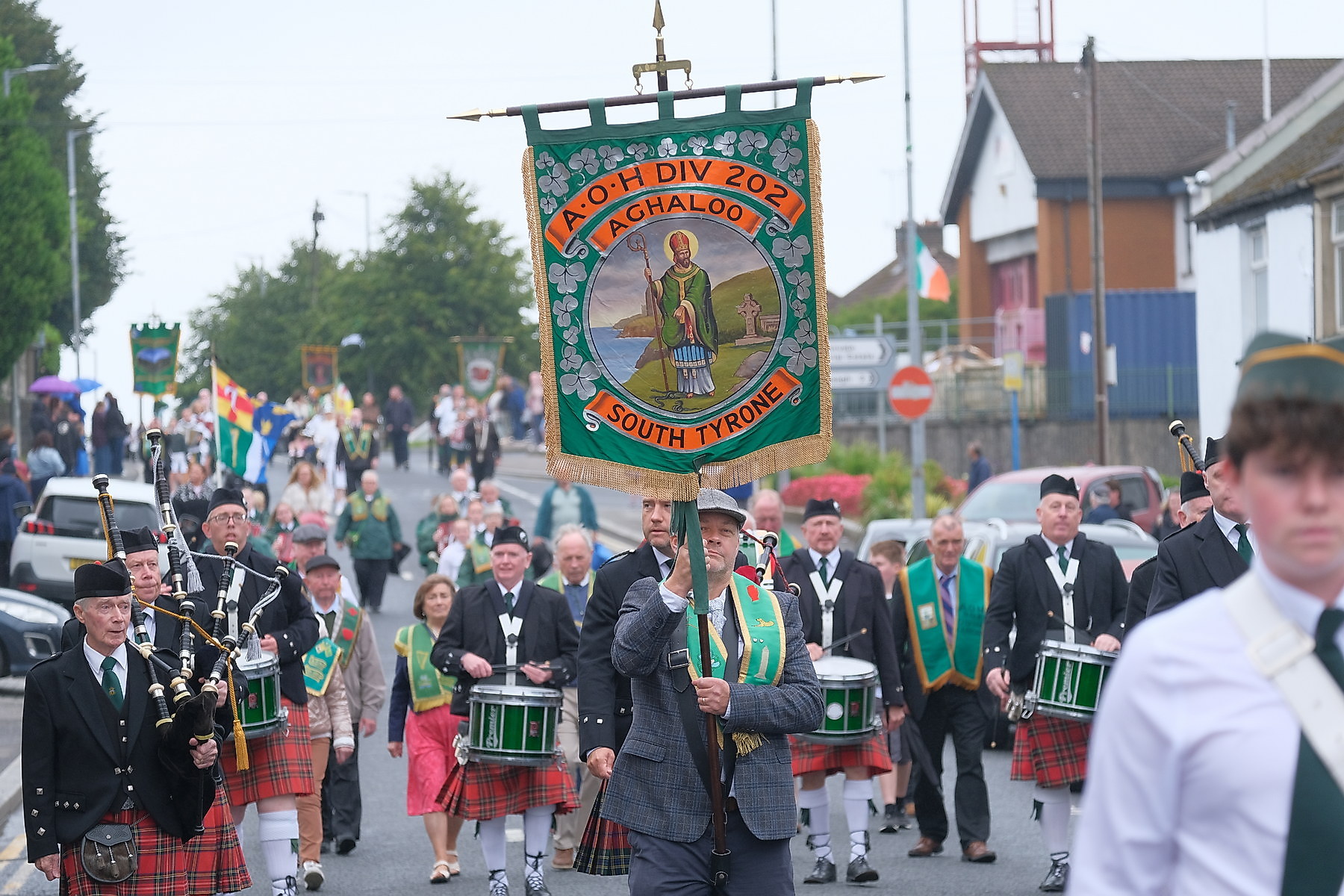Thousands pack Keady for the Ancient Order of Hibernians Parade. The first time in 60 years Keady has hosted the annual event.16 August 2026Co.Armagh Keady   CREDIT: LiamMcArdle.com