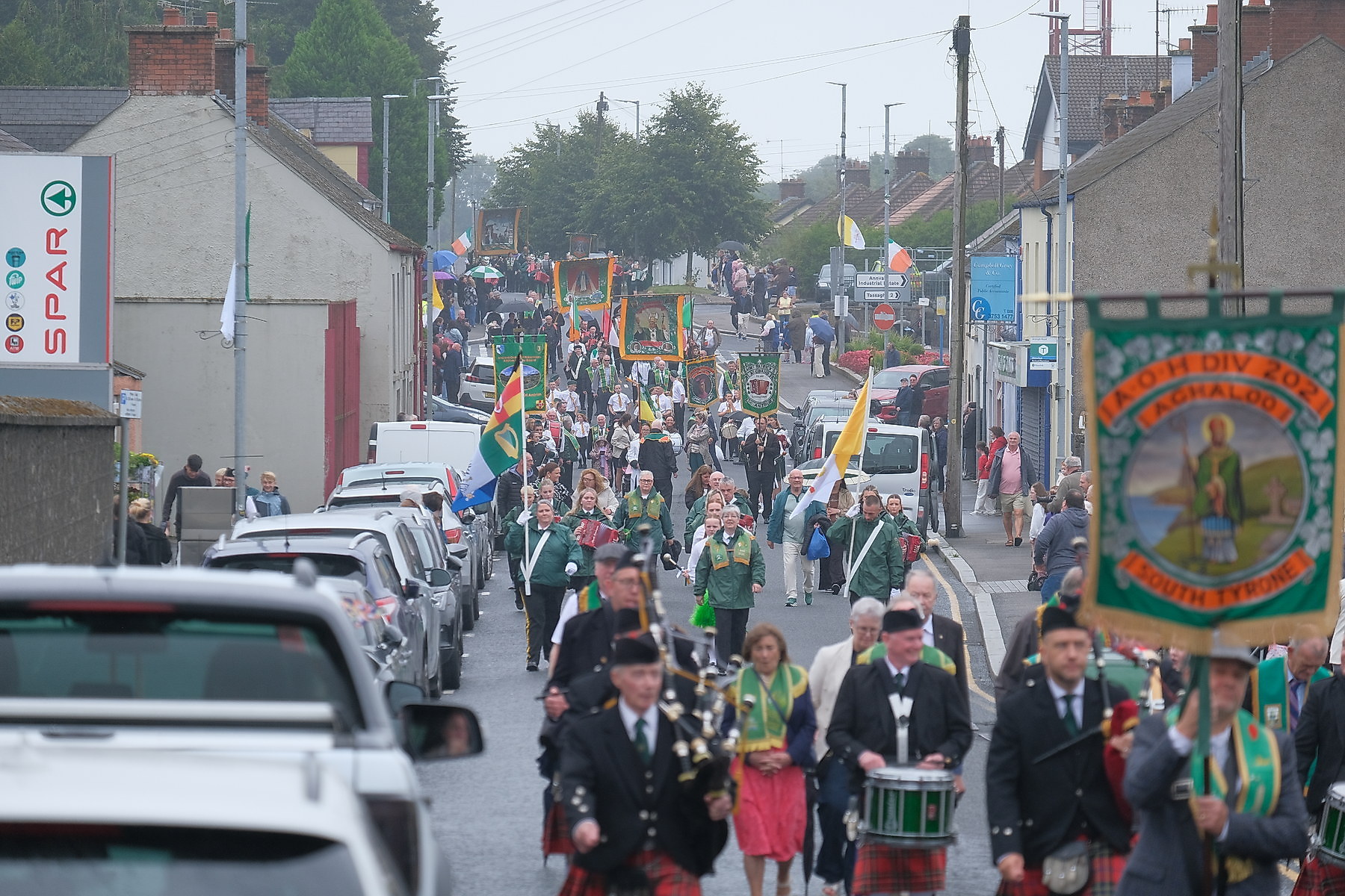 Thousands pack Keady for the Ancient Order of Hibernians Parade. The first time in 60 years Keady has hosted the annual event.16 August 2026Co.Armagh Keady   CREDIT: LiamMcArdle.com